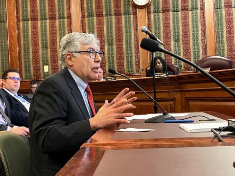 Photo of Dr. Joseph Muscato testifying at a hearing held by Missouri's Senate Appropriations Committee